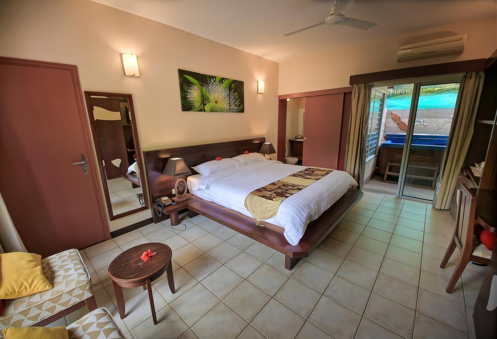 Hotel Kou Bugny Kuto Habitación foto